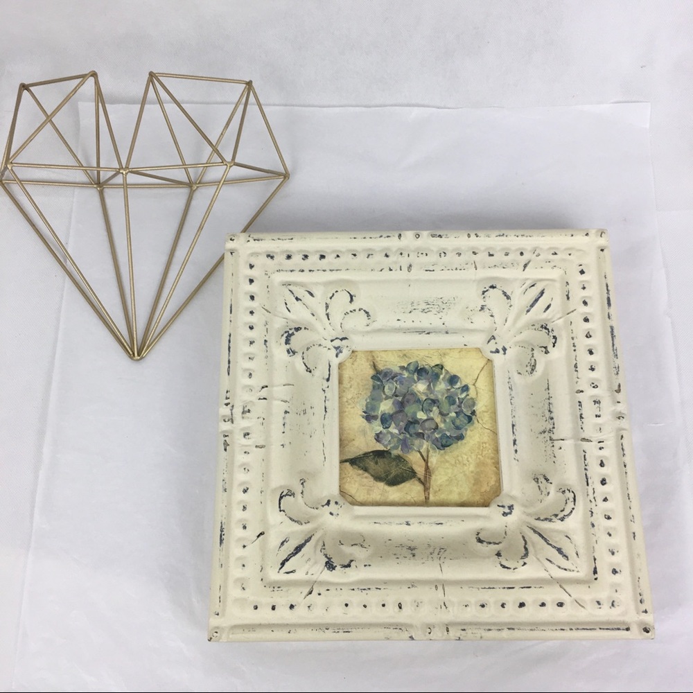 COPY - Rustic Blue Hydrangea Wall Art Fleur de Lis